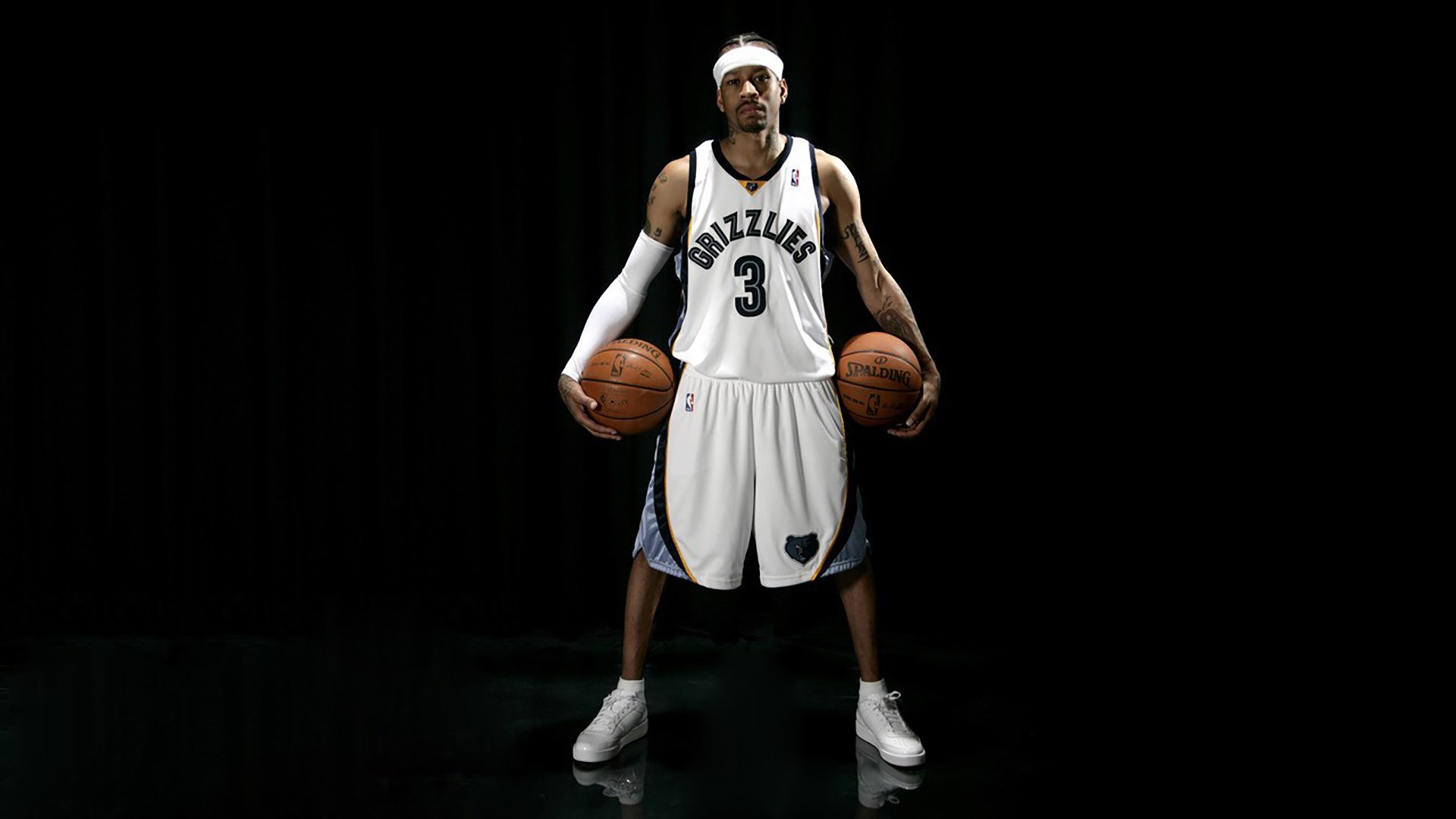 胜负之间：雄鹿和猛虎之间的角逐引人期待，雄鹿vs猛龙预测